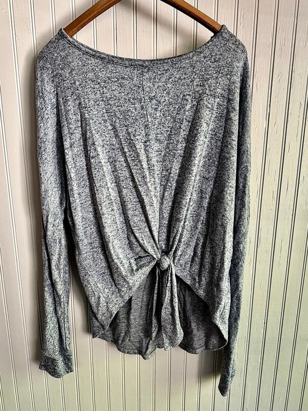 Roxy Light Blue Knot Front Long Sleeve Size Large